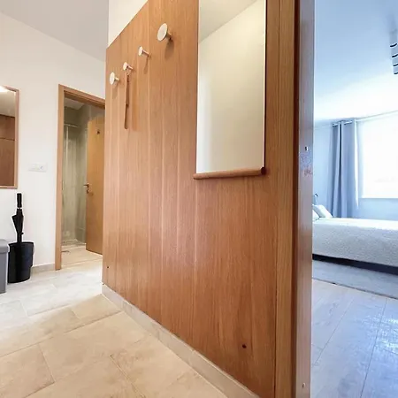 Caramel Comforts With Sea View In Stinjan Only 300 Meters From The