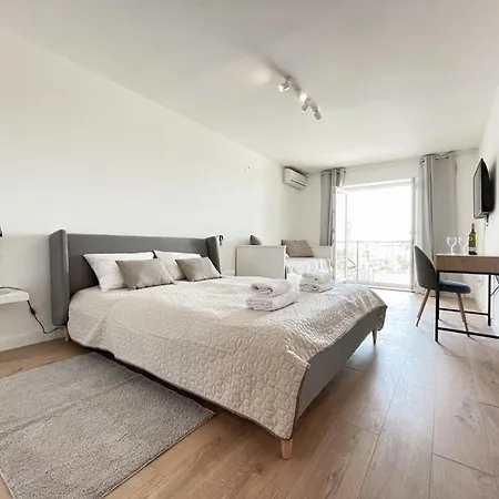 Caramel Comforts With Sea View In Stinjan Only 300 M From The Beach, Free Parking 普拉