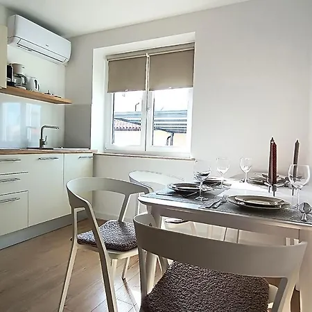 דירה Caramel Comforts With Sea View In Stinjan Only 300 M From The Beach, Free Parking *